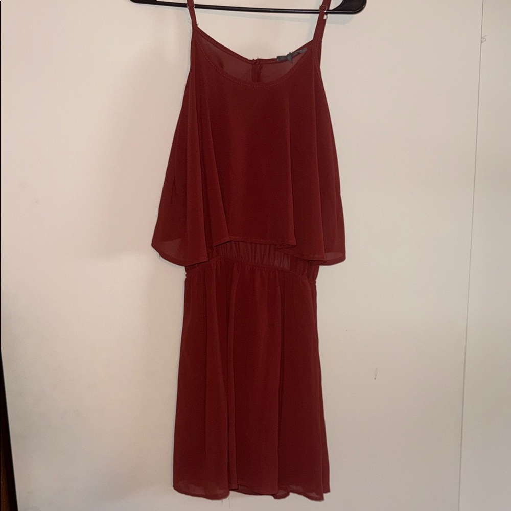 Elegant Burgundy Sleeveless Dress